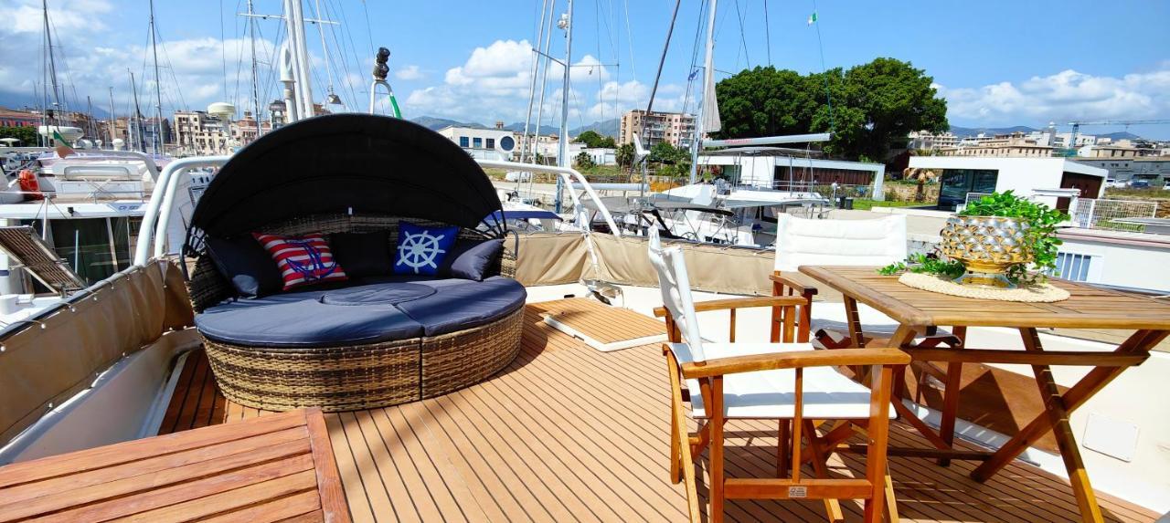 Panaby - House Boat Hotel ปาแลร์โม ภายนอก รูปภาพ