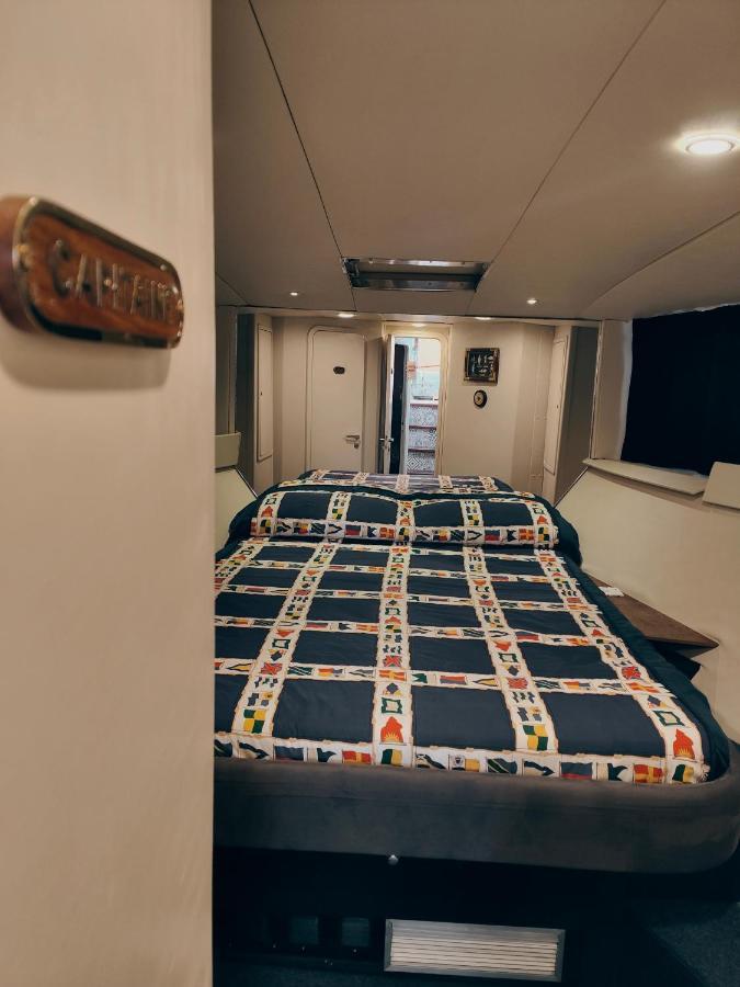 Panaby - House Boat Hotel ปาแลร์โม ภายนอก รูปภาพ